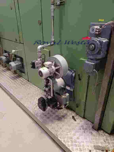 AE02201124EYSP-APMANBruckner Senter Frame, Royalwesta (8)