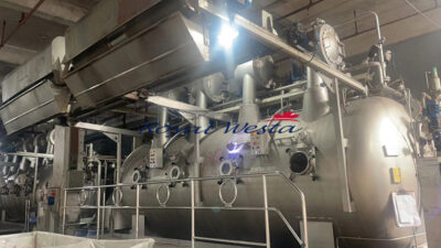 AE56130924 Then Fongs DyeingRoyalWesta (1)