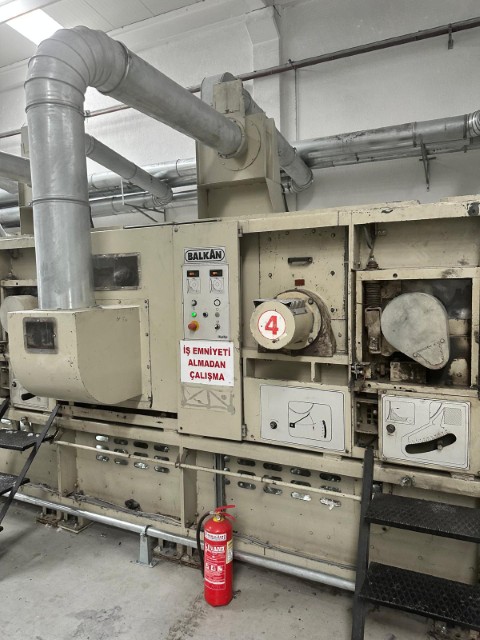 BALKAN (15) BALKAN (15)