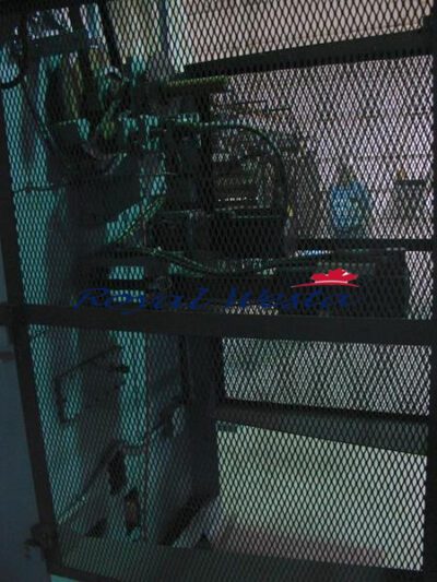 AA91090425DLC.L-YFAR Tuftco 564th Gauge Single End Servo Scroll Sample Tufting MachineRoyalWesta (8)