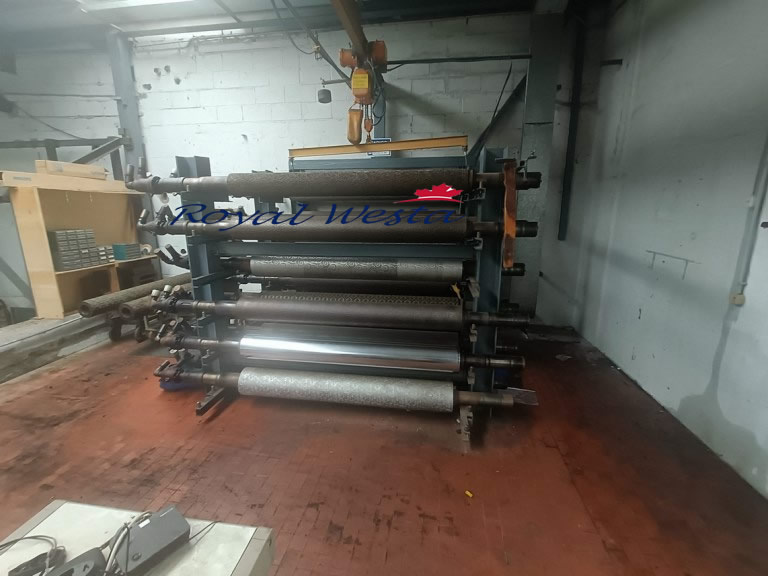 AD63111025GUARNERI Embossing Calender, Royalwesta (3) AD63111025GUARNERI Embossing Calender, Royalwesta (3)