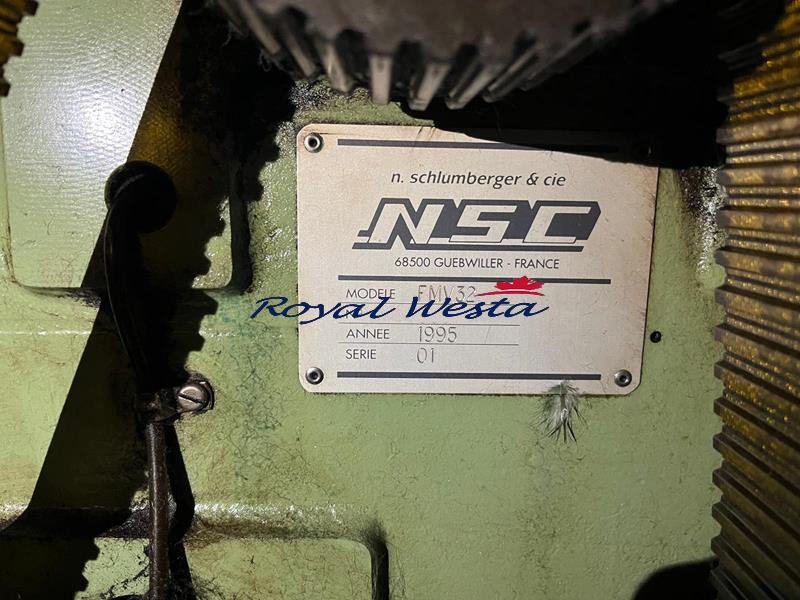 AA05090226ASComplete Worsted LineRoyalWesta (42) AA05090226ASComplete Worsted LineRoyalWesta (42)