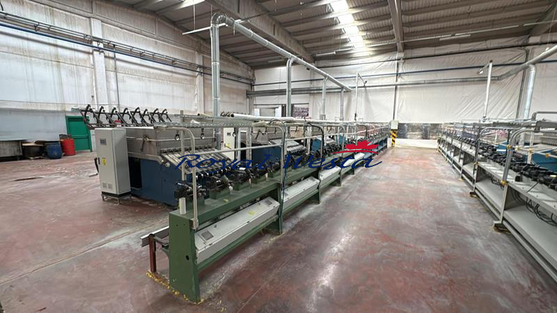 AA05090226ASComplete Worsted LineRoyalWesta (9) AA05090226ASComplete Worsted LineRoyalWesta (9)