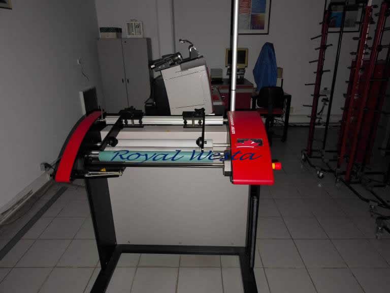 AA02250826EATP-PFANUster Tester 6 EVEN-NESS, Royalwesta (8) AA02250826EATP-PFANUster Tester 6 EVEN-NESS, Royalwesta (8)